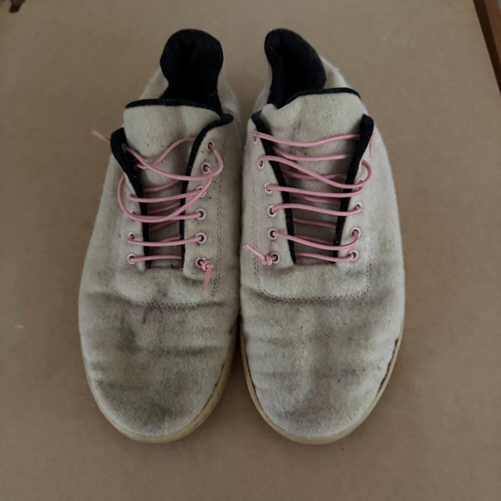 Baabuk Wool Sneakers